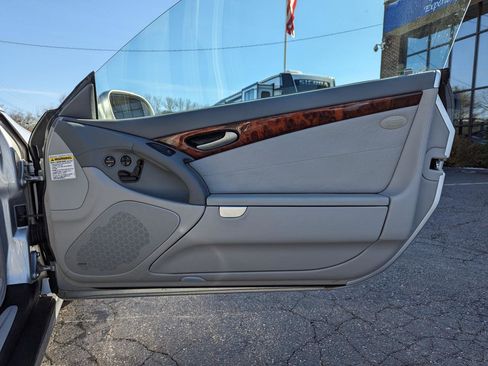Used 2003 Mercedes-Benz SL 500 image 33