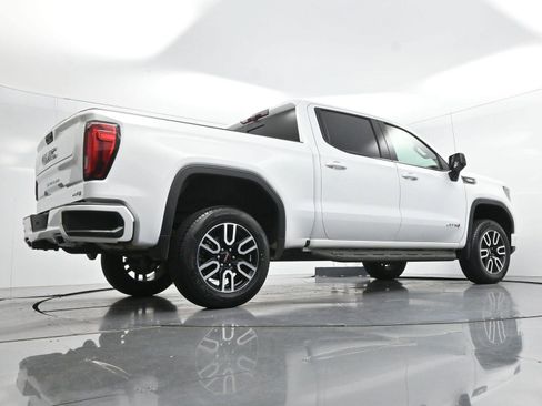 Used 2025 GMC Sierra 1500 AT4 w/ AT4 Premium Package AWD/4WD image 52