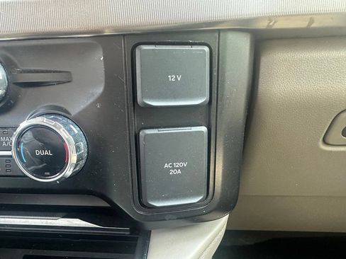 Used 2026 Ford F350 Platinum w/ Platinum Plus Package AWD/4WD image 21