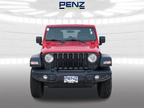 Used 2020 Jeep Wrangler Unlimited Sport image 2