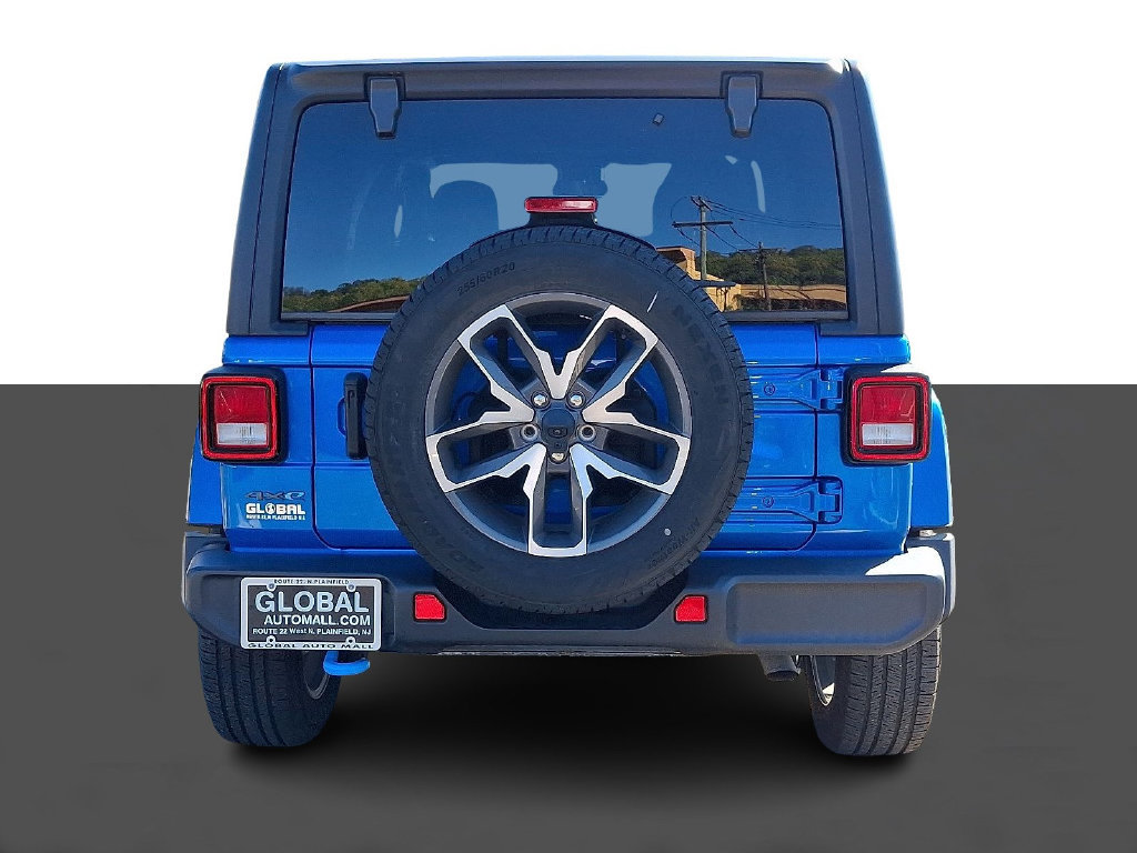 Used 2024 Jeep Wrangler Unlimited w/ Convenience Group AWD/4WD image 6