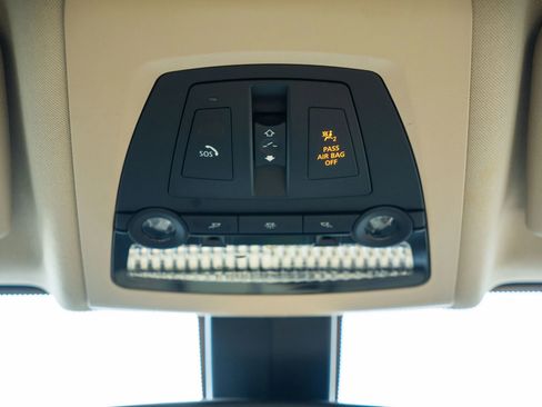 Used 2014 BMW 535i xDrive Sedan image 21