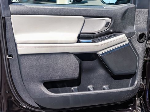 Certified 2025 Ford Expedition Active RWD image 22