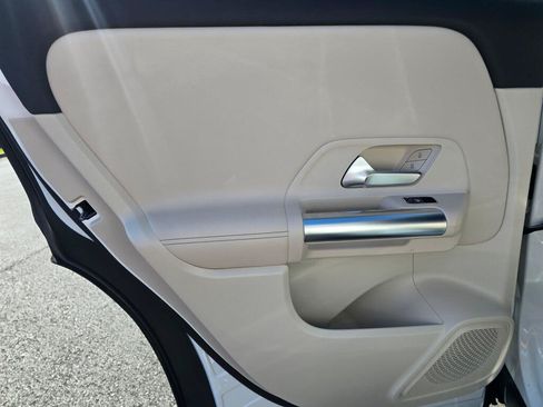 Used 2026 Mercedes-Benz GLA 250 4MATIC image 65