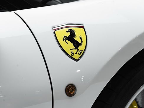 Used 2016 Ferrari 488 GTB Base image 57