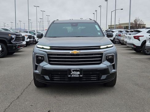 New 2026 Chevrolet Traverse High Country w/ LPO, Floor Liner Package AWD/4WD image 10