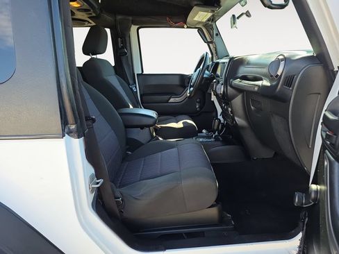 Used 2012 Jeep Wrangler Sport AWD/4WD image 11