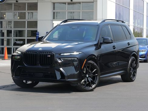 Used 2024 BMW X7 M60i w/ Executive Package AWD/4WD image 1