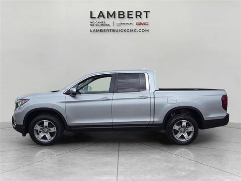 Used 2025 Honda Ridgeline RTL image 2