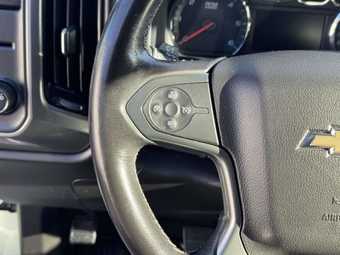 Used 2018 Chevrolet Silverado 1500 LT w/ All Star Edition image 6