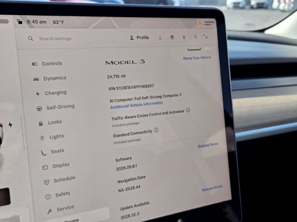 Used 2023 Tesla Model 3 Standard Range RWD image 29