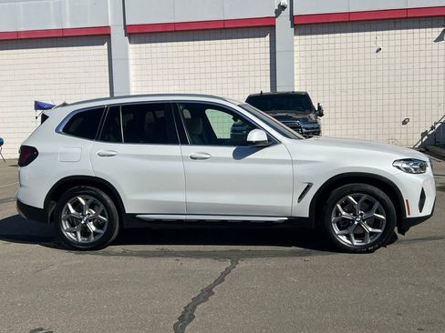 Used 2022 BMW X3 sDrive30i RWD image 3