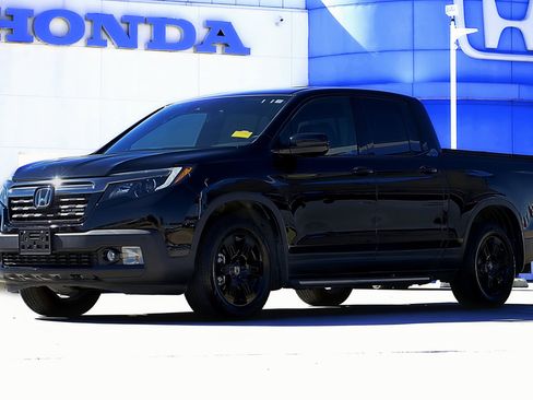Used 2020 Honda Ridgeline Black Edition image 1
