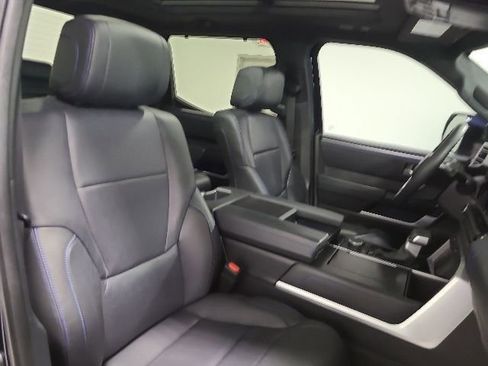 Used 2023 Toyota Tundra Platinum AWD/4WD image 15