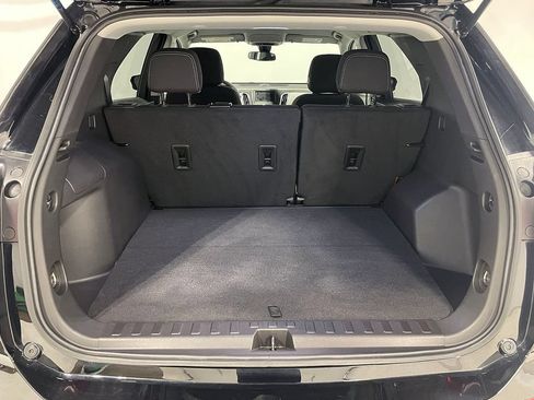 Used 2024 Chevrolet Equinox LS FWD image 5