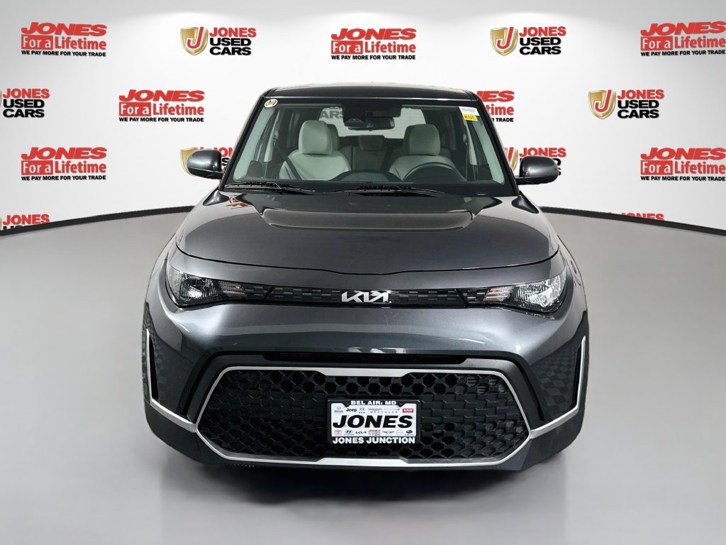 Used 2023 Kia Soul LX FWD image 11