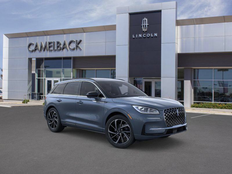 New 2025 Lincoln Corsair Grand Touring w/ Equipment Group 301A AWD/4WD image 7