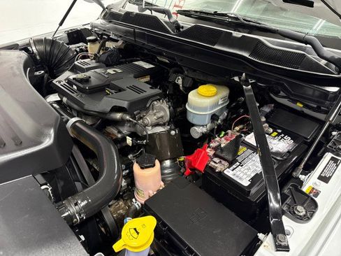 Used 2022 RAM 3500 Tradesman image 43