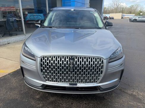 Used 2023 Lincoln Corsair AWD w/ Equipment Group 101A image 4