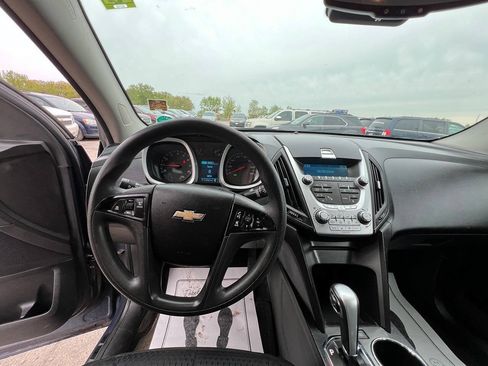 Used 2014 Chevrolet Equinox LS FWD image 3