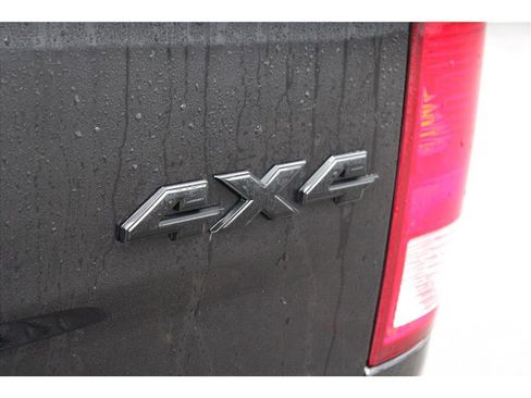 Used 2018 RAM 1500 Express w/ Wheel & Sound Group image 31