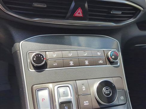 Used 2021 Hyundai Santa Fe SE FWD image 23