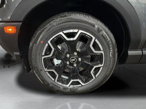 New 2026 Ford Bronco Sport Outer Banks image 16