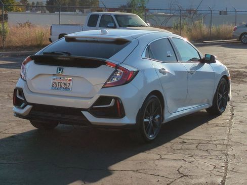 Certified 2021 Honda Civic EX image 6