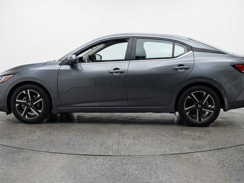 Used 2025 Nissan Sentra SV FWD image 5