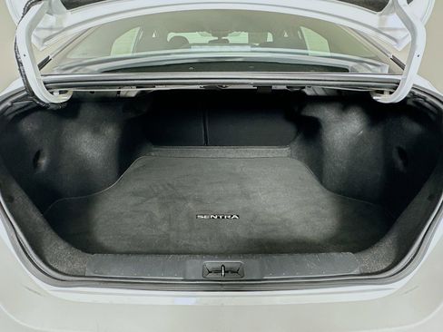 Used 2024 Nissan Sentra SV FWD image 24