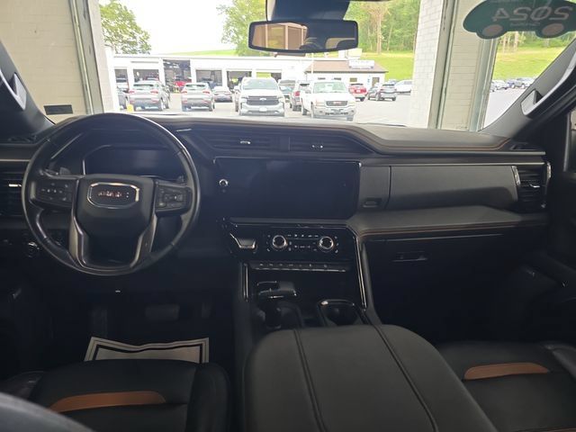 Certified 2024 GMC Sierra 1500 AT4 w/ AT4 Preferred Package AWD/4WD image 11