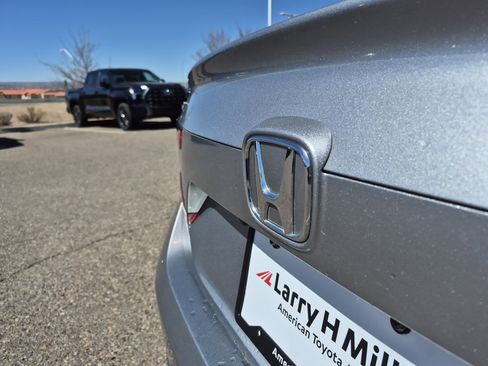 Used 2019 Honda Accord Touring image 22