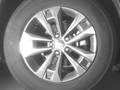 Used 2025 Chevrolet Equinox LT FWD image 13