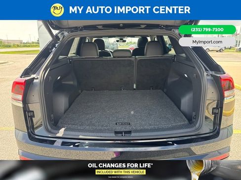 Used 2025 Volkswagen Atlas Cross Sport SEL Premium R-Line AWD/4WD image 28