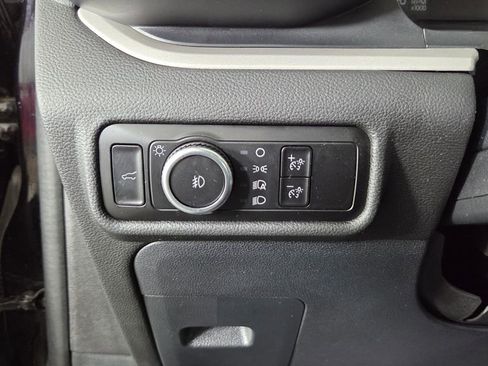 Used 2023 Ford Explorer XLT w/ Equipment Group 202A image 21