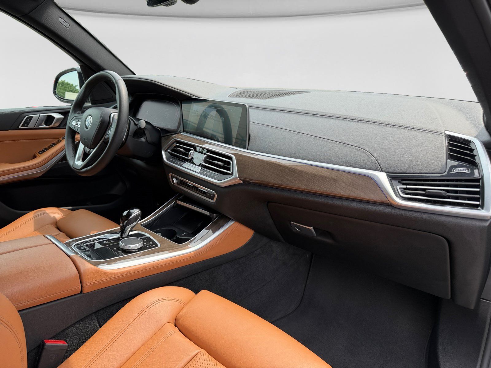 Used 2022 BMW X5 xDrive40i w/ Premium Package AWD/4WD image 23