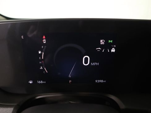 Used 2025 Buick Encore GX Sport Touring w/ Advanced Technology Package image 4