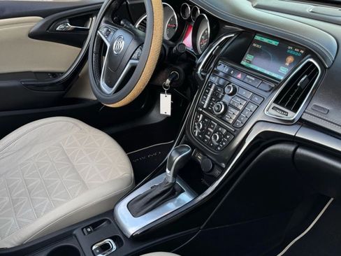 Used 2016 Buick Cascada Premium FWD image 19