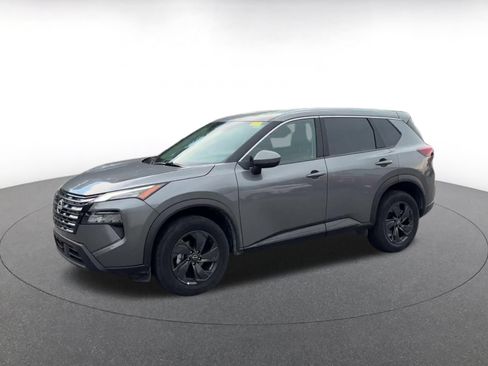 Used 2026 Nissan Rogue SV AWD/4WD image 5