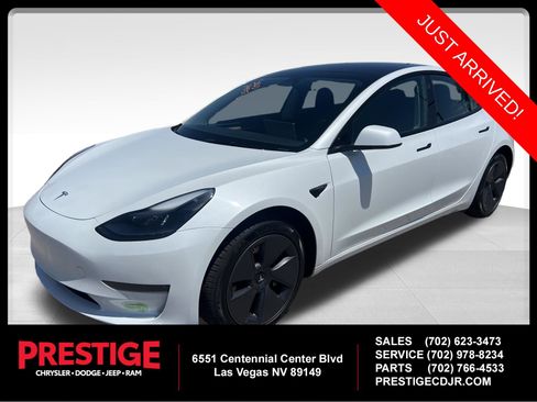 Used 2023 Tesla Model 3 Standard Range RWD image 1