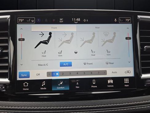 New 2026 Chrysler Pacifica Limited w/ Trailer Tow Group image 20