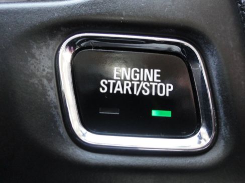 Used 2019 GMC Acadia SLT FWD image 40