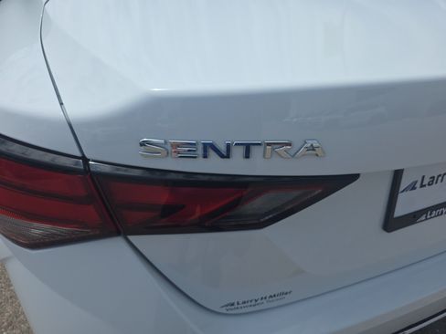 Used 2023 Nissan Sentra S FWD image 24