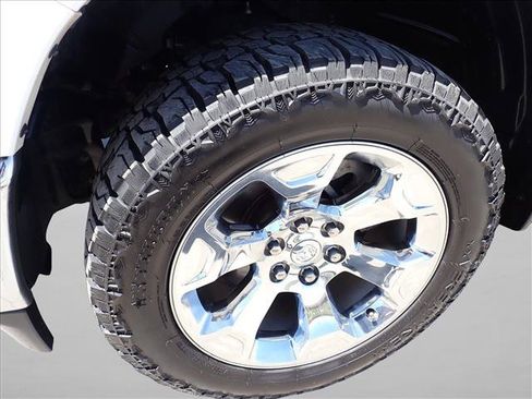 Used 2022 RAM 1500 Big Horn AWD/4WD image 7