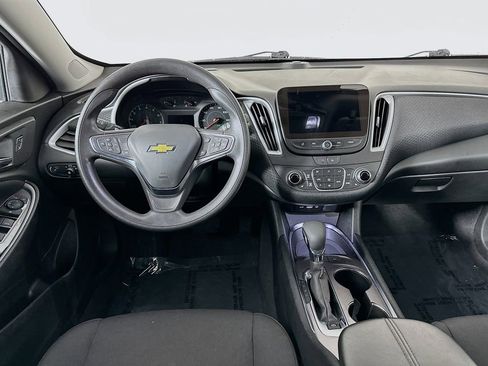 Used 2024 Chevrolet Malibu LT image 29