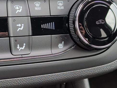 New 2026 Buick Envista Sport Touring w/ Convenience I Package FWD image 32