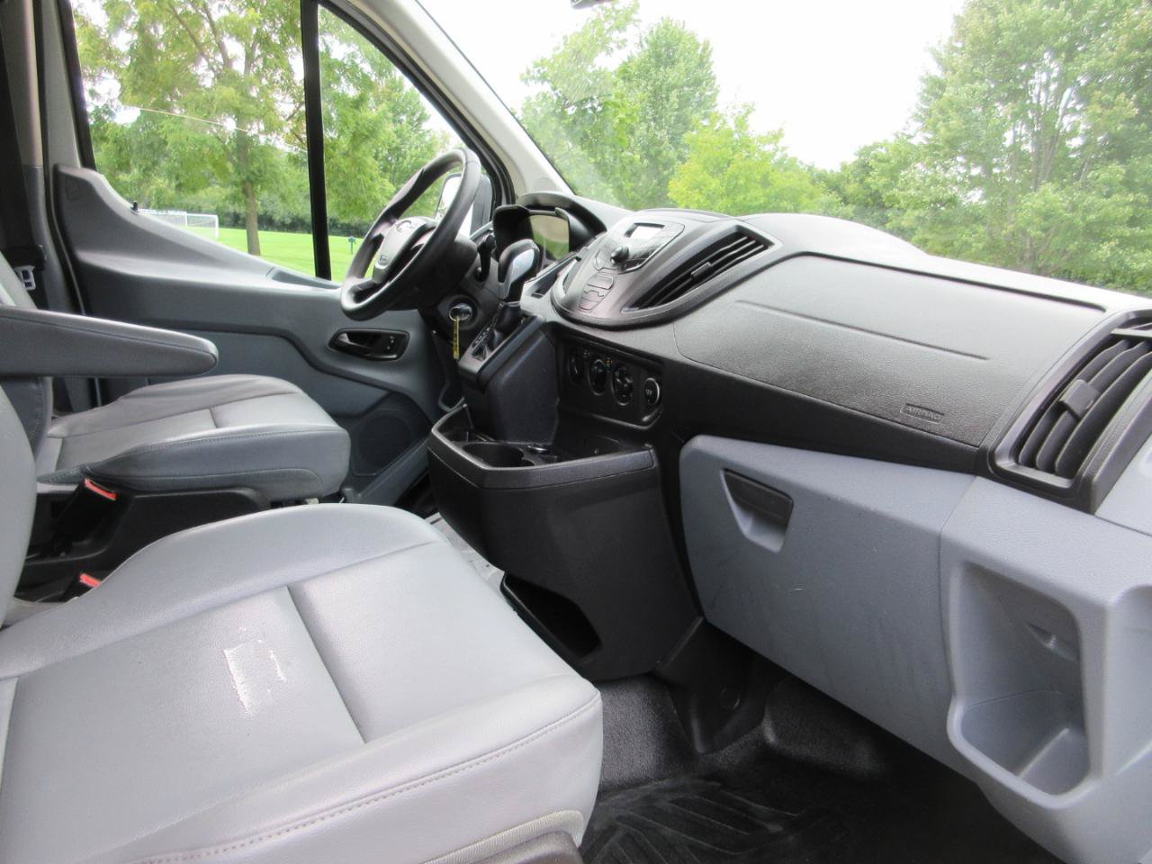 Used 2015 Ford Transit 150 148 Low Roof RWD image 28