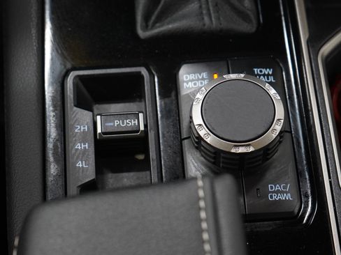 Used 2026 Toyota Sequoia Limited w/ TRD Off-Road Package image 24