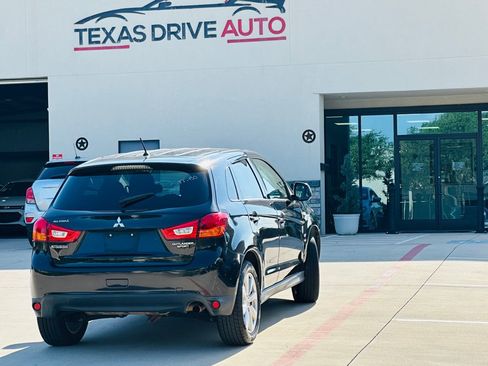 Used 2013 Mitsubishi Outlander Sport ES FWD image 7