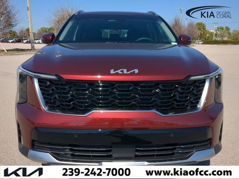 New 2025 Kia Sorento S image 9